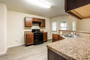 5310 Rio Ramos St, Rosharon, TX 77583 - Photo 5
