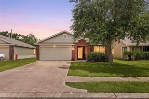 2604 Redfish Dr, Texas City, TX 77591 - Photo 1