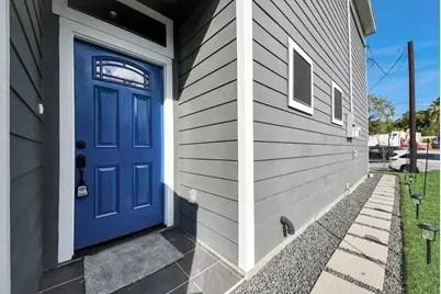 6910 J W Peavy Drive, Houston, TX 77011 - Photo 5