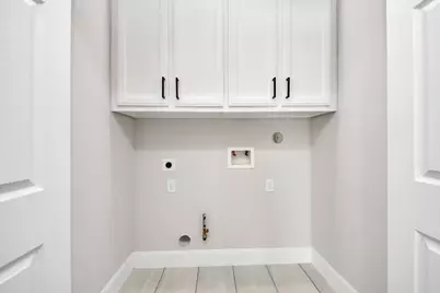 6910 J W Peavy Drive, Houston, TX 77011 - Photo 33