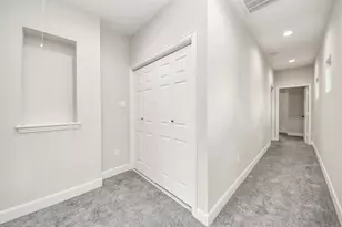 6910 J W Peavy Dr, Houston, TX 77011 - Photo 41