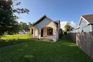 603 Highland Dr, Beaumont, TX 77705 - Photo 1