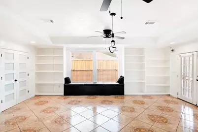 11423 Weathering Oaks Drive, Houston, TX 77066 - Photo 21