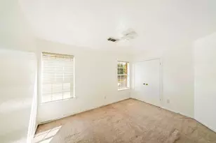 11423 Weathering Oaks Dr, Houston, TX 77066 - Photo 19