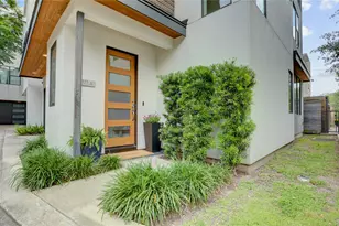 1311 Castle Ct, Houston, TX 77006 - Photo 1