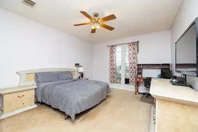 15742 Sweetwater Creek Drive, Houston, TX 77095 - Photo 17