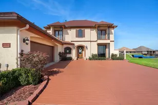 10804 Bourbon St, Willis, TX 77318 - Photo 5