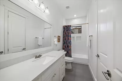 1010 W 42nd Street, Houston, TX 77018 - Photo 13