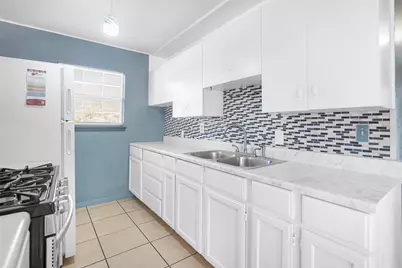 126 Farrel Drive, San Antonio, TX 78227 - Photo 13