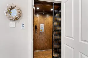 1010 Nantucket Dr, Houston, TX 77057 - Photo 31