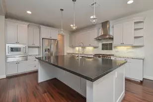 5413 De Milo Dr, Houston, TX 77092 - Photo 9