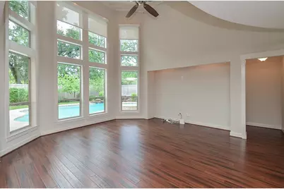 5413 De Milo Drive, Houston, TX 77092 - Photo 13