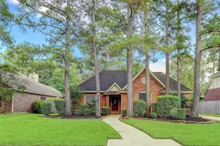 10 Heathstone Pl, The Woodlands, TX 77381 - Photo 5
