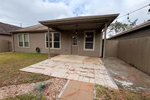 2063 Lost Timbers Dr, Conroe, TX 77304 - Photo 31