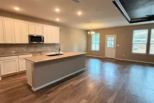2063 Lost Timbers Dr, Conroe, TX 77304 - Photo 9