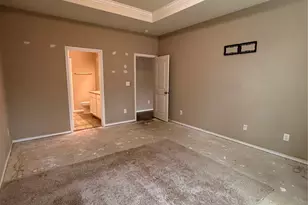 2063 Lost Timbers Dr, Conroe, TX 77304 - Photo 15