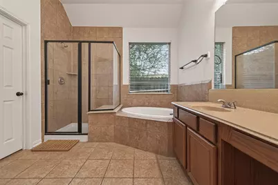 16131 Keystone Ridge Lane, Houston, TX 77070 - Photo 37