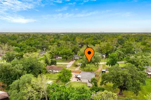 454 Southern Oaks Dr, Lake Jackson, TX 77566 - Photo 31