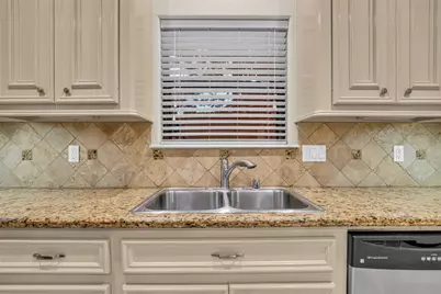 1898 Longmire Road #5, Conroe, TX 77304 - Photo 21