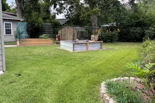 4435 11th St, Bacliff, TX 77518 - Photo 11