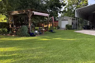 4435 11th St, Bacliff, TX 77518 - Photo 5