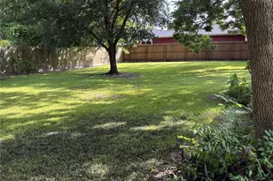 4435 11th St, Bacliff, TX 77518 - Photo 9
