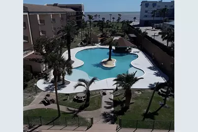 9520 Seawall Boulevard #121, Galveston, TX 77554 - Photo 1