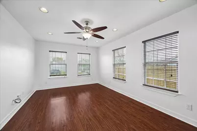708 E 32nd Street, Houston, TX 77022 - Photo 17