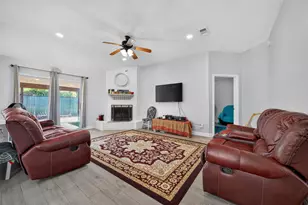 11719 Acadian Dr, Houston, TX 77099 - Photo 11