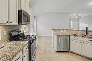 31715 Breezy Retreat Ct, Spring, TX 77386 - Photo 7