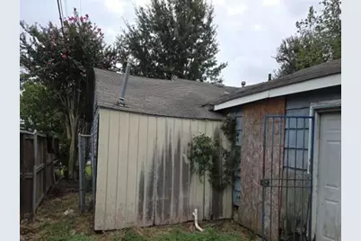 1502 Pleasantville Drive, Houston, TX 77029 - Photo 3