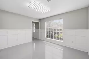 3403 Winter Ln, Baytown, TX 77521 - Photo 13