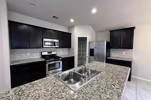 3042 Village Creek Dr, Katy, TX 77494 - Photo 5