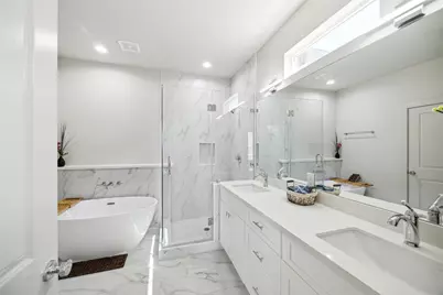 5233 Hillman Street #F, Houston, TX 77023 - Photo 15