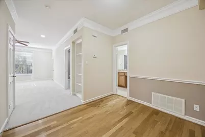 2700 Revere St #142, Houston, TX 77098 - Photo 7