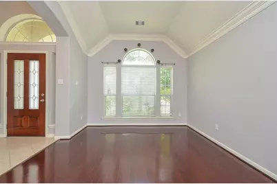 6726 Oakman, Sugar Land, TX 77479 - Photo 3