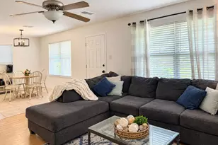 118 W Mahan St, Richwood, TX 77531 - Photo 9