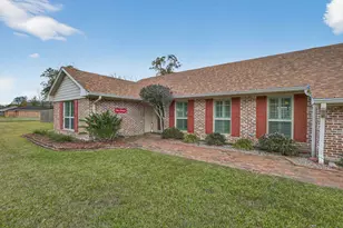 310 Pinemont Dr, Sour Lake, TX 77659 - Photo 45