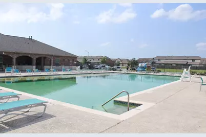 12330 Roy Mix Bohn Lane, Houston, TX 77044 - Photo 17