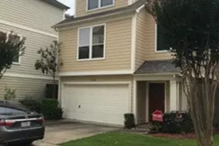 2920 Clay St, Houston, TX 77003 - Photo 1