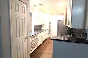 13031 Ambrose St, Houston, TX 77045 - Photo 15