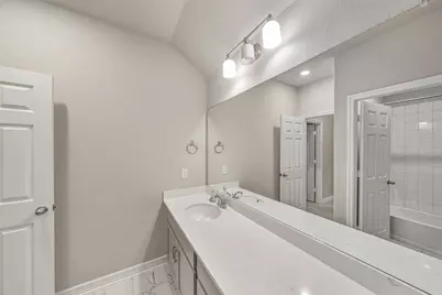 30910 Laurel Creek Lane, Conroe, TX 77385 - Photo 31