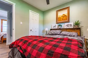 792 E Taylor Lake Cir, Livingston, TX 77351 - Photo 17