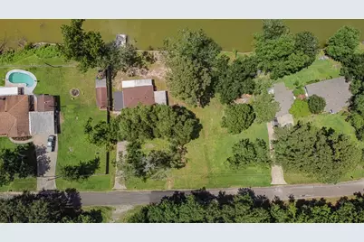 792 E Taylor Lake Circle, Livingston, TX 77351 - Photo 23