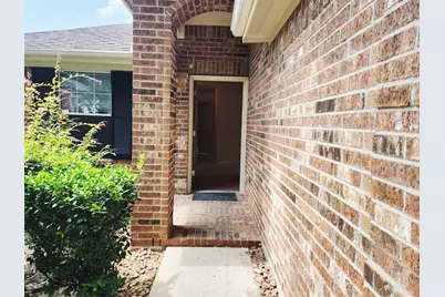 9803 Wedgeford Court, Houston, TX 77044 - Photo 7