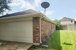 9803 Wedgeford Ct, Houston, TX 77044 - Photo 5