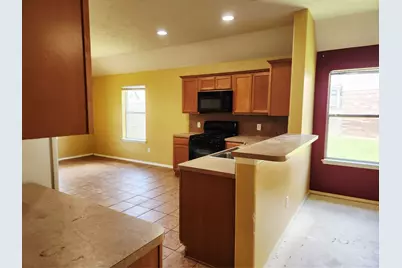 9803 Wedgeford Court, Houston, TX 77044 - Photo 13
