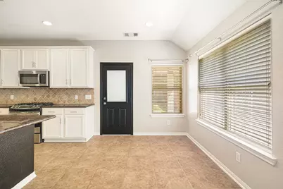 139 Hawkhurst Circle, Magnolia, TX 77354 - Photo 7