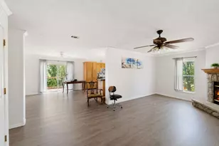 1026 Beach View, Seven Points, TX 75143 - Photo 5