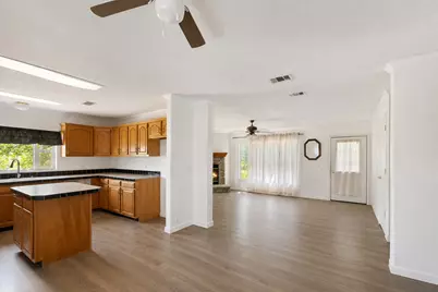 1026 Beach Vw, Seven Points, TX 75143 - Photo 13